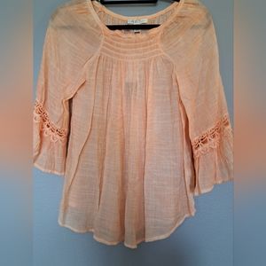 Spense PL peach colored, sheer peasant top. A6.